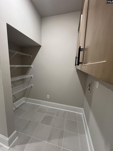 Spacious, unfurnished interior of a new home in The Cove, Sumter (Image 23).