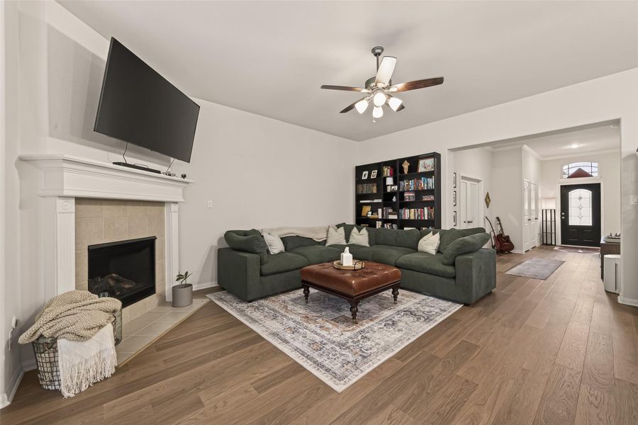 Furnished interior view inside a new home in , Willis (Image 8).