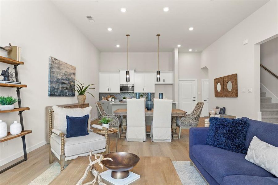 Furnished interior view inside a new home in Cottonwood Creek, Wylie (Image 8).