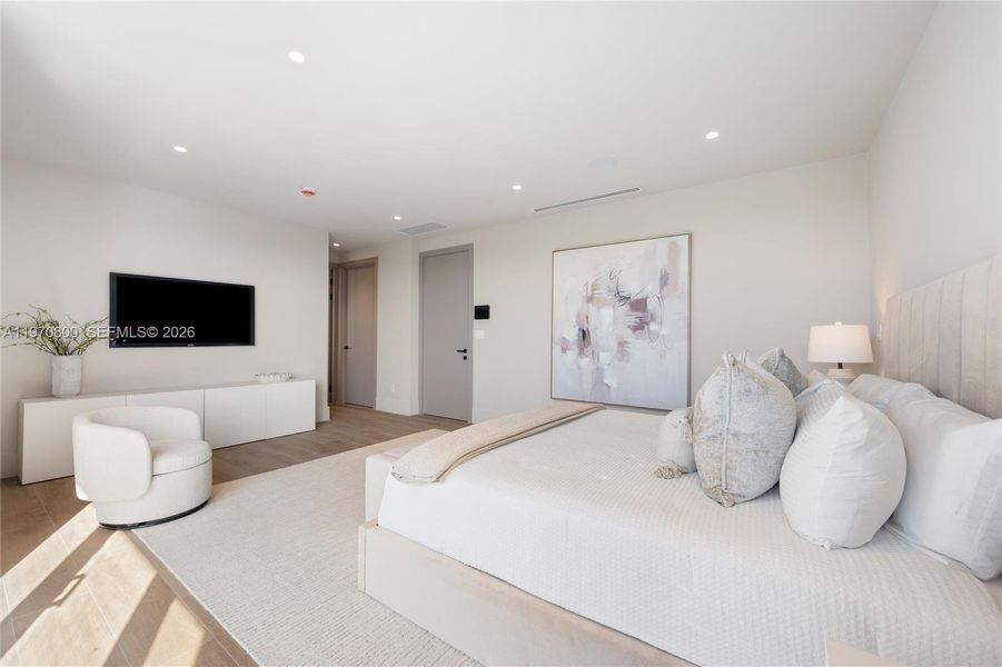 Furnished interior view inside a new home in , Miami (Image 31). Furnished interior view inside a new home in , Miami (Image 31).