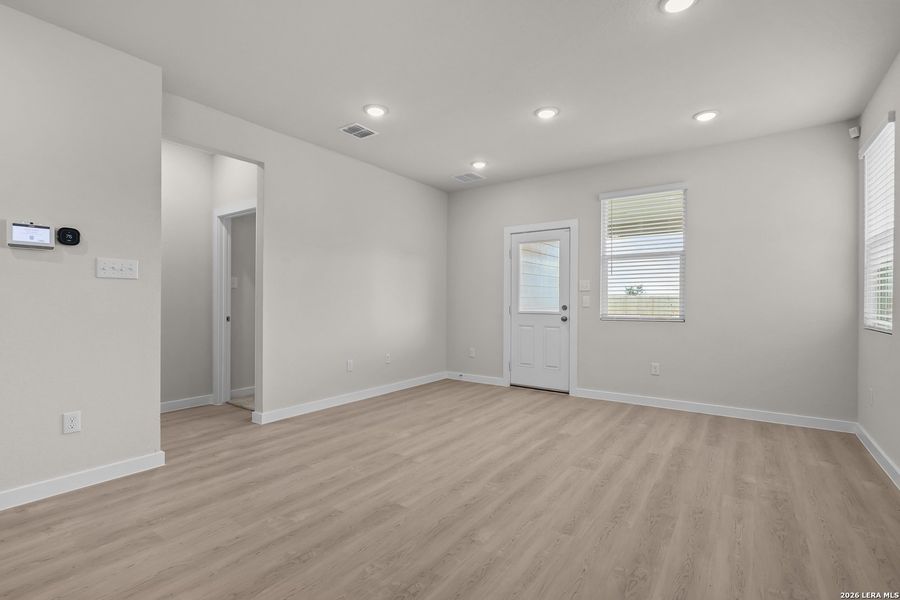 Spacious, unfurnished interior of a new home in Applewhite Meadows, San Antonio (Image 28). Spacious, unfurnished interior of a new home in Applewhite Meadows, San Antonio (Image 28).