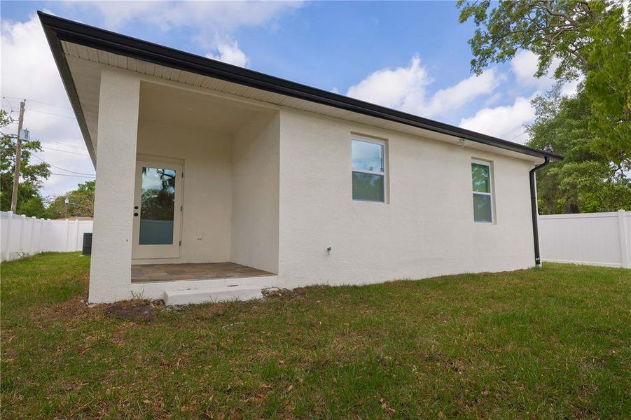 Front exterior of a new home in , Tampa, FL, highlighting curb appeal (Image 29). Front exterior of a new home in , Tampa, FL, highlighting curb appeal (Image 29).
