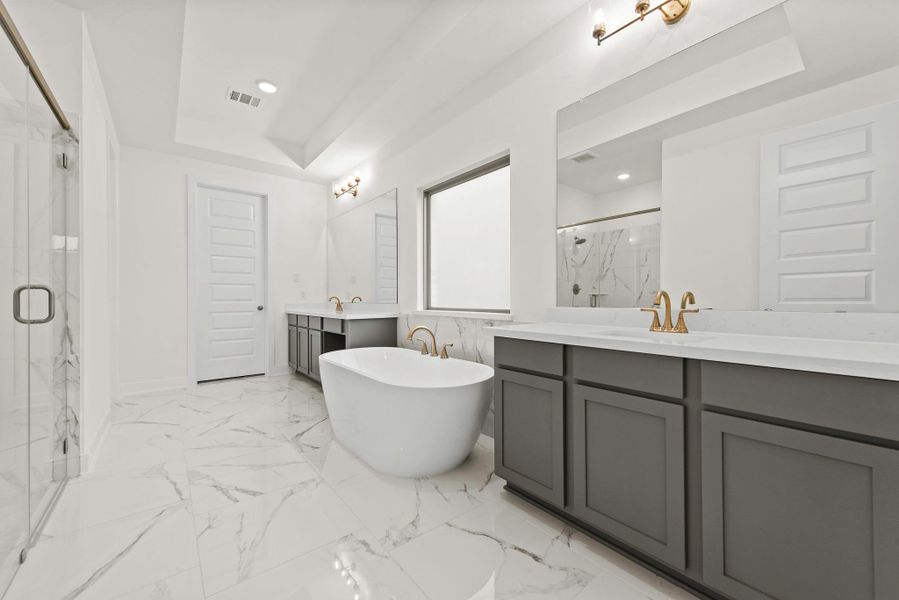 Representative image. Features, specifications, selections and colors may vary.