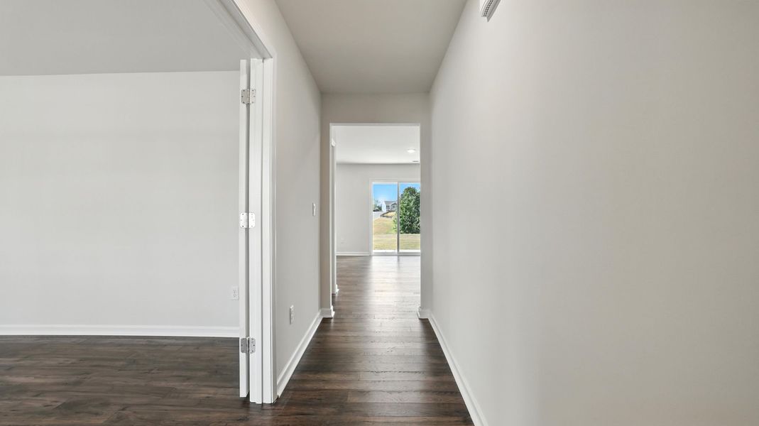 Furnished interior view inside a new home in Treemont Commons, Wellford (Image 6). Furnished interior view inside a new home in Treemont Commons, Wellford (Image 6).