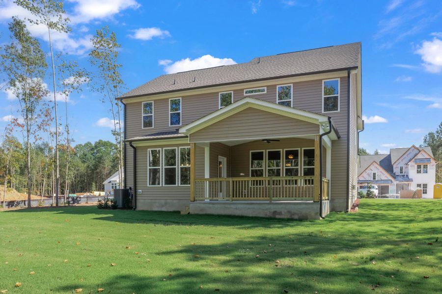 Representative exterior details of a home built from the The Whitley by RobuckHomes in Baylee Ridge, Selma (Image 79).