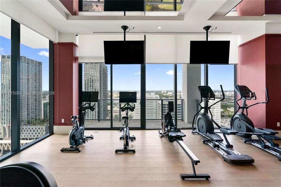 Community amenities in , Miami (Image 39).