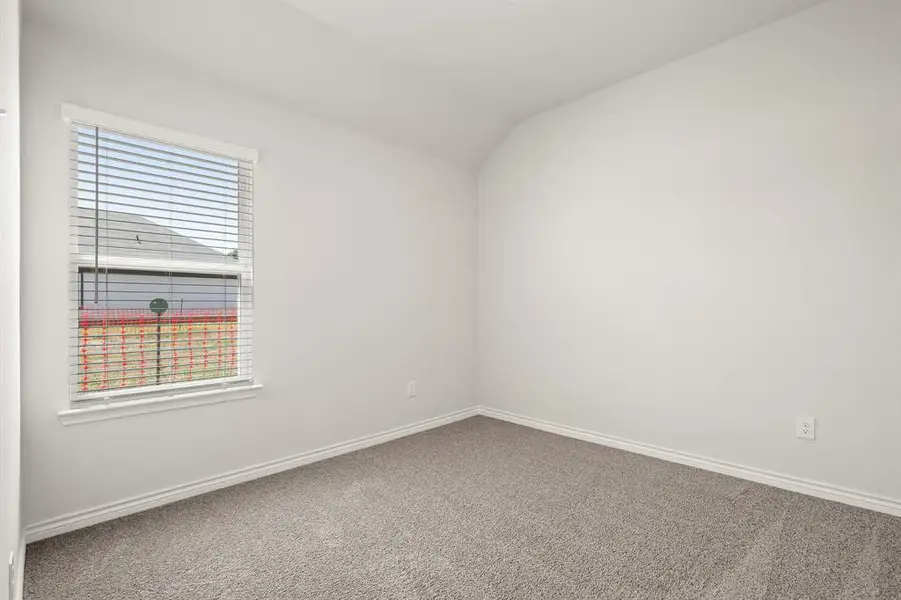 Spacious, unfurnished interior of a new home in Sycamore Landing, Fort Worth (Image 11). Spacious, unfurnished interior of a new home in Sycamore Landing, Fort Worth (Image 11).
