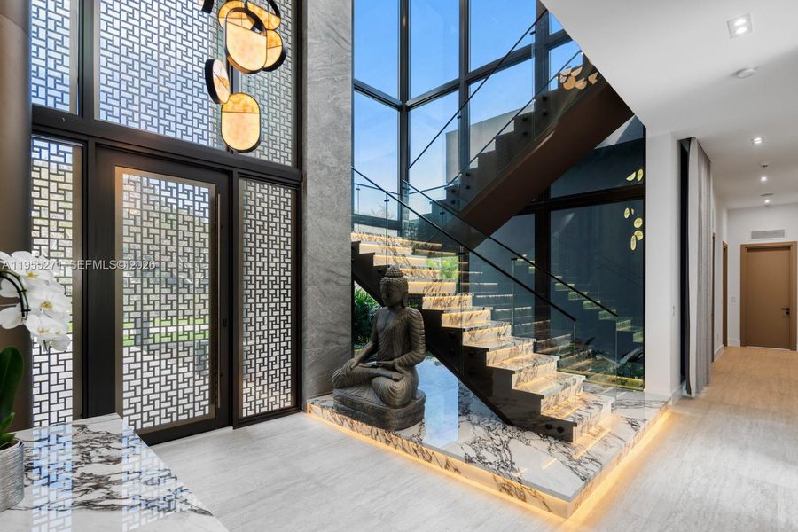 Image 78 of a home in .