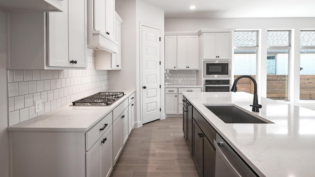 Furnished interior view inside a new home in Juniper Springs, Lockhart (Image 13).