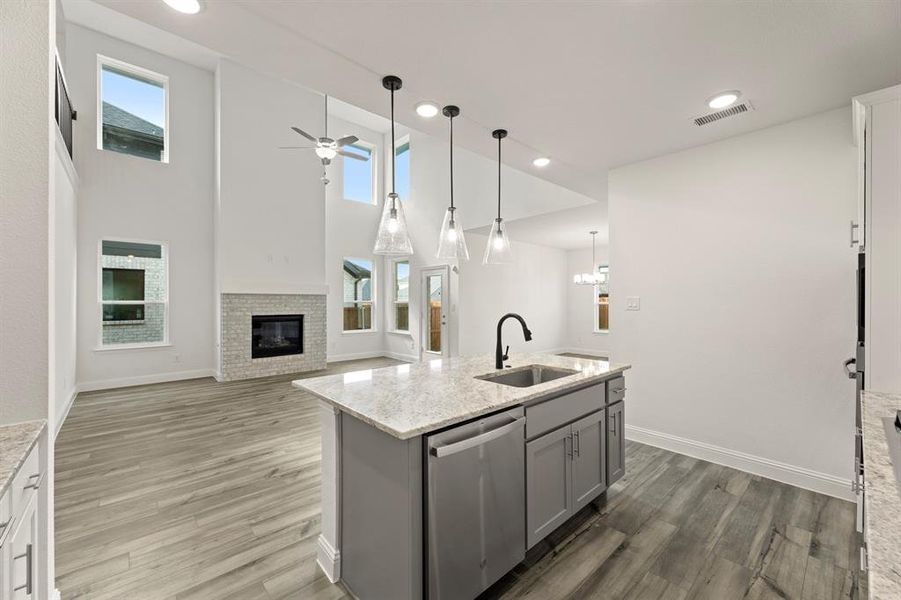 22. 2509 Swinley - Kitchen (4) 22. 2509 Swinley - Kitchen (4)