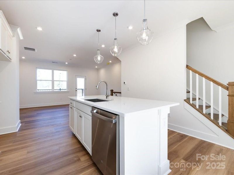 Furnished interior view inside a new home in Context at Oakhurst, Charlotte (Image 6). Furnished interior view inside a new home in Context at Oakhurst, Charlotte (Image 6).