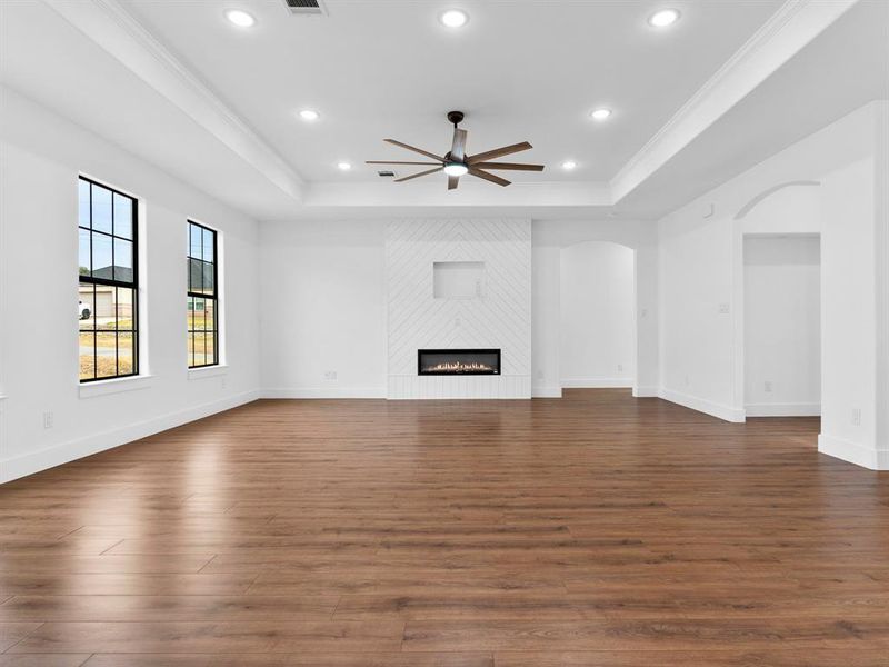 Spacious, unfurnished interior of a new home in , Granbury (Image 24). Spacious, unfurnished interior of a new home in , Granbury (Image 24).
