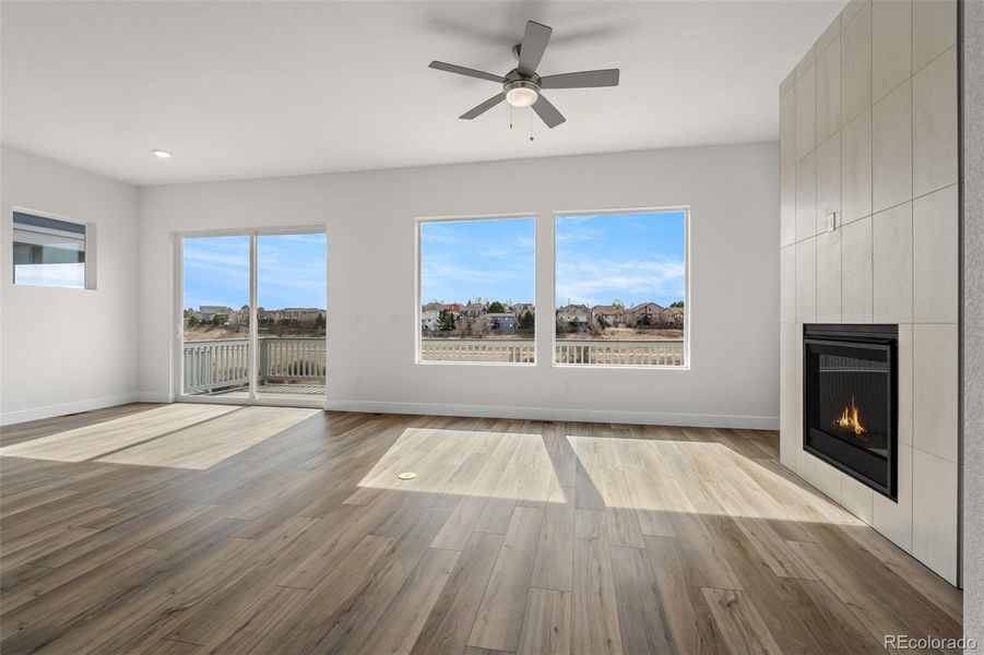 Spacious, unfurnished interior of a new home in Trailside at Cottonwood Creek, Colorado Springs (Image 27).