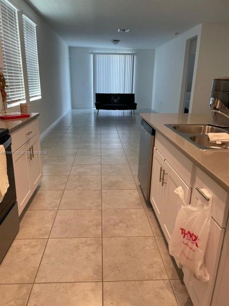 Image 8 of a home in .