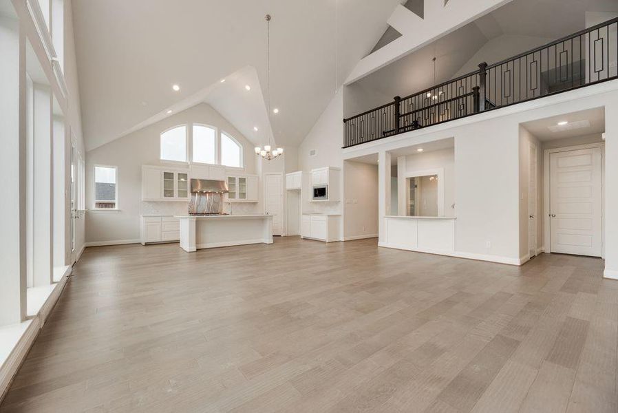 Spacious, unfurnished interior of a new home in Monterra, Fate (Image 18).