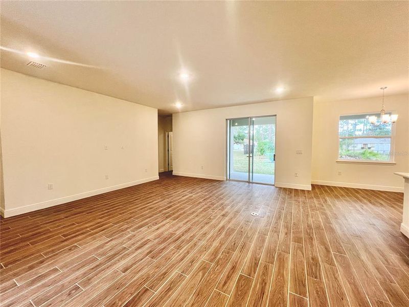 Spacious, unfurnished interior of a new home in , Palm Coast (Image 19).