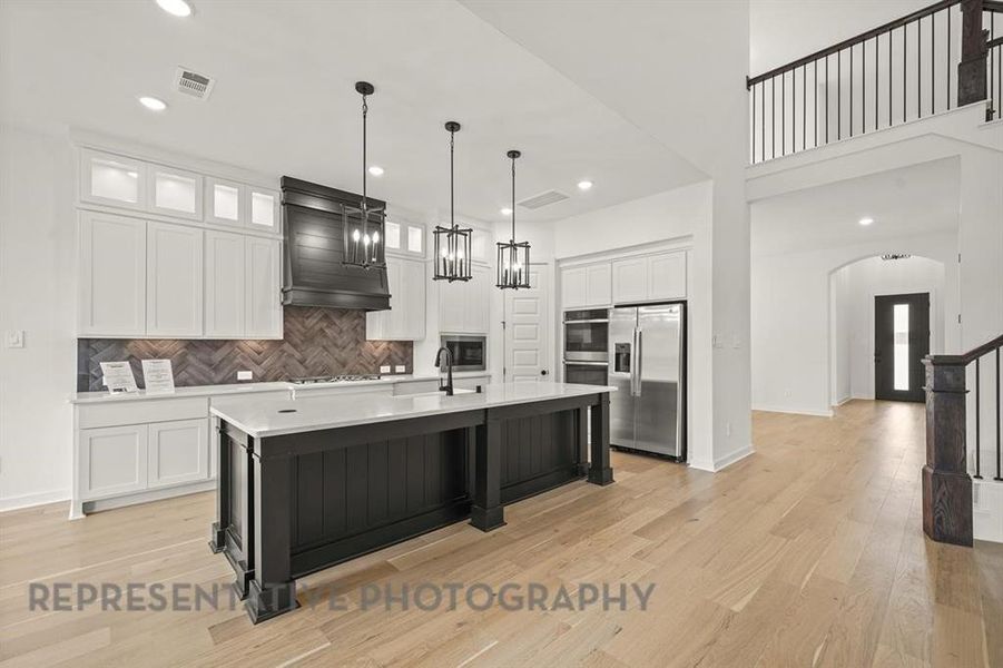 Furnished interior view inside a new home in Sandbrock Ranch, Aubrey (Image 11).