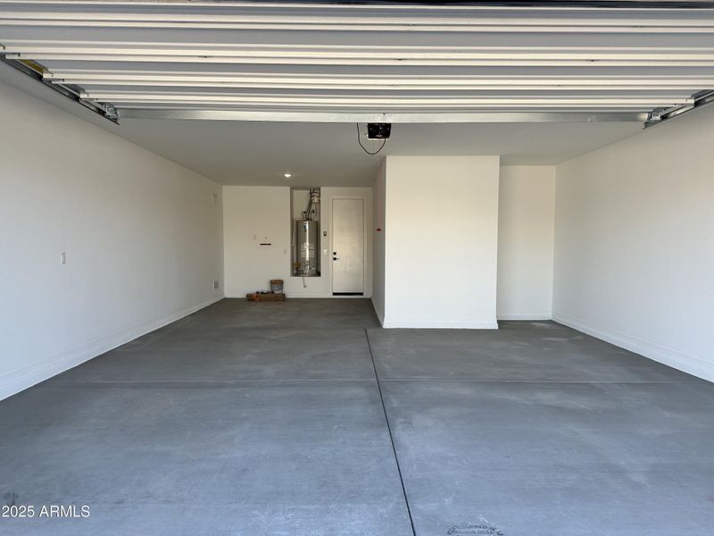 0032_ 3 Car Tandem Garage 0032_ 3 Car Tandem Garage