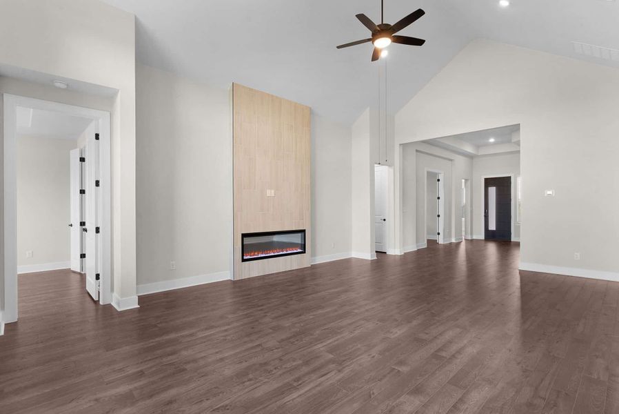 Spacious, unfurnished interior of a new home in University Heights, Round Rock (Image 27). Spacious, unfurnished interior of a new home in University Heights, Round Rock (Image 27).