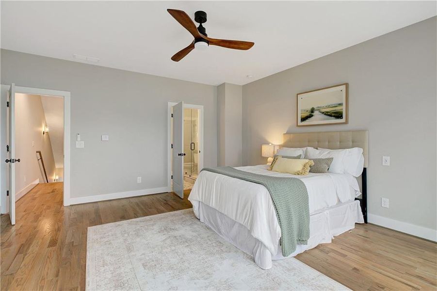 Furnished interior view inside a new home in , Atlanta (Image 27).