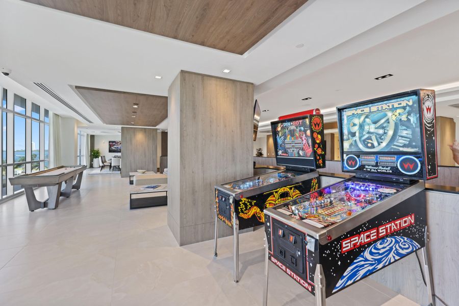 220 Lake Shore Drive - 73.JPG-FULL 220 Lake Shore Drive - 73.JPG-FULL