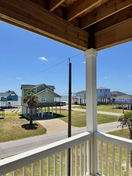 Exterior details and patio area of a home in , Freeport (Image 16).