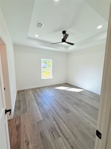 Spacious, unfurnished interior of a new home in , Cleveland (Image 20). Spacious, unfurnished interior of a new home in , Cleveland (Image 20).