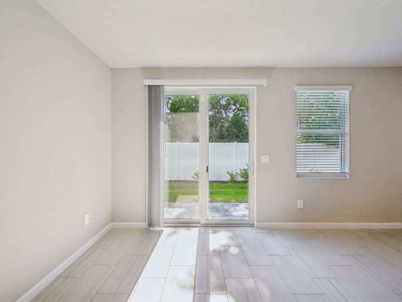 The Sandpiper End at 514 Salisbury Cir