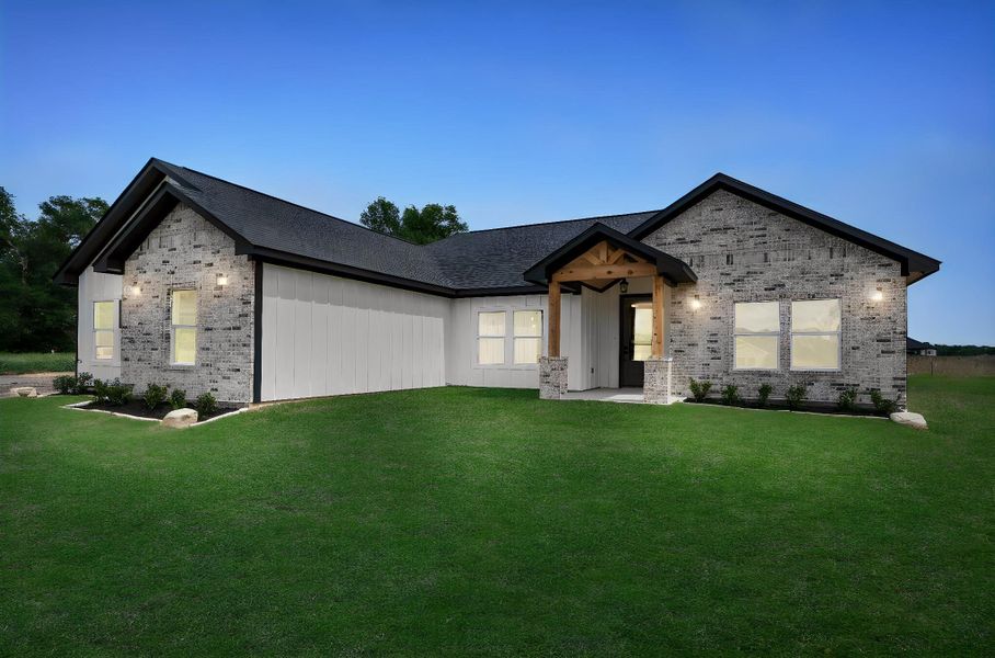 Exterior details and patio area of a home in , Franklin (Image 23).