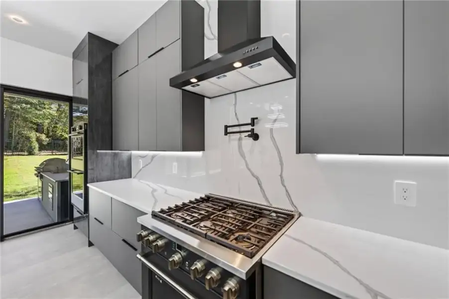 Image 106 of a home in .