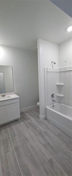 Spacious, unfurnished interior of a new home in , Palm Coast (Image 10).