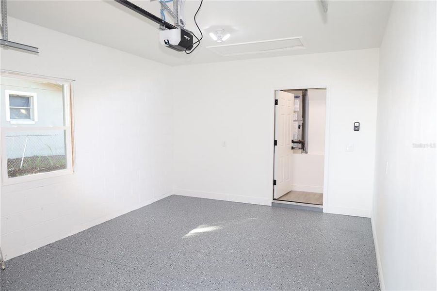 Spacious, unfurnished interior of a new home in , Deland (Image 34). Spacious, unfurnished interior of a new home in , Deland (Image 34).