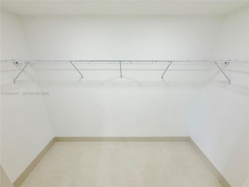Spacious, unfurnished interior of a new home in , Lehigh Acres (Image 42).