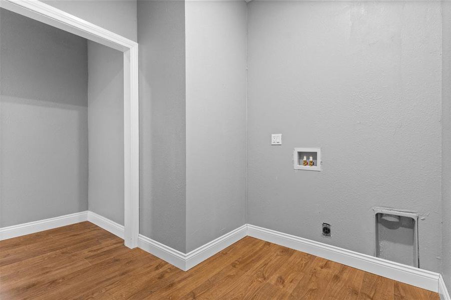 Spacious, unfurnished interior of a new home in , Rice (Image 16).