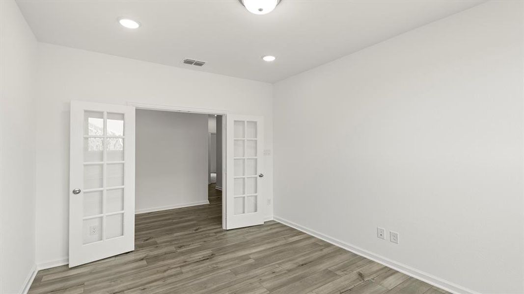 04. 9045 Palafox - Study (2) 04. 9045 Palafox - Study (2)