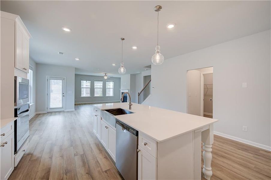 Furnished interior view inside a new home in Hamilton Lakes, Lawrenceville (Image 10).