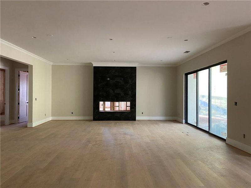 Spacious, unfurnished interior of a new home in , Acworth (Image 12).