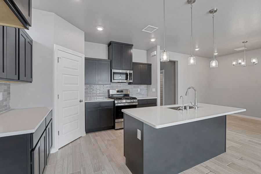 Furnished interior view inside a new home in Emerald Estates, Horizon City (Image 9). Furnished interior view inside a new home in Emerald Estates, Horizon City (Image 9).