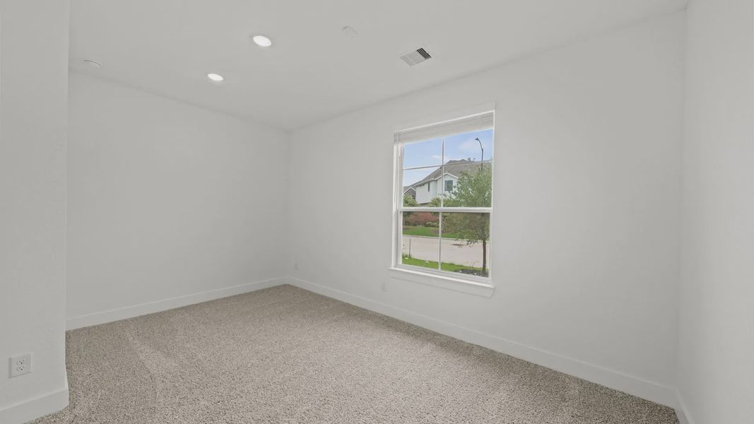 Spacious, unfurnished interior of a new home in Elyson Courtyard Collection, Katy (Image 14).