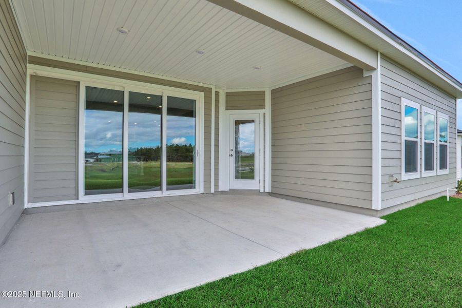 Exterior details and patio area of a home in Hyland Trail, Green Cove Springs (Image 18). Exterior details and patio area of a home in Hyland Trail, Green Cove Springs (Image 18).