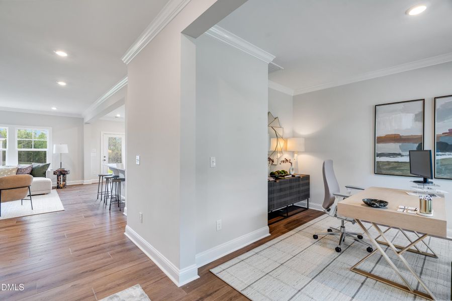 SUN_SutherlandStation_Pic_LandrumIII_Stu