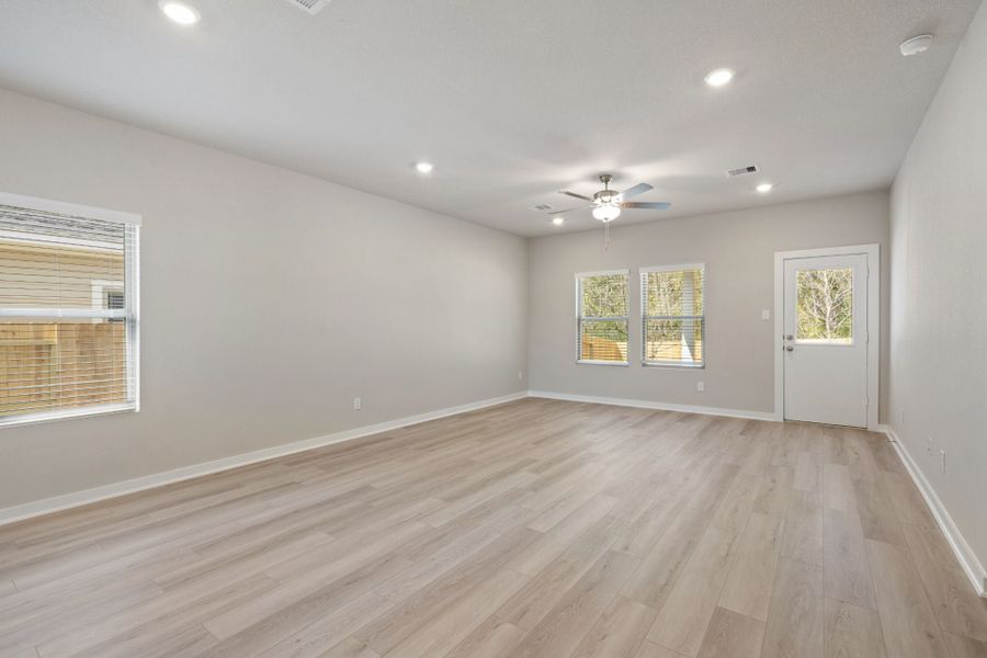 3br New Home in Rosharon, TX.  - Slide 10