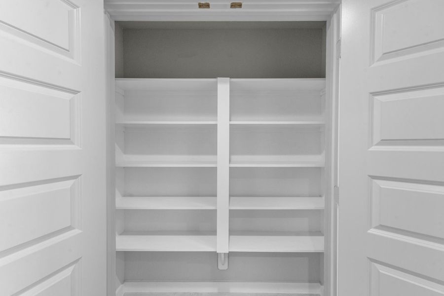 Close-up of interior finishes inside a home in Sunterra Lakes, Brookshire (Image 16).