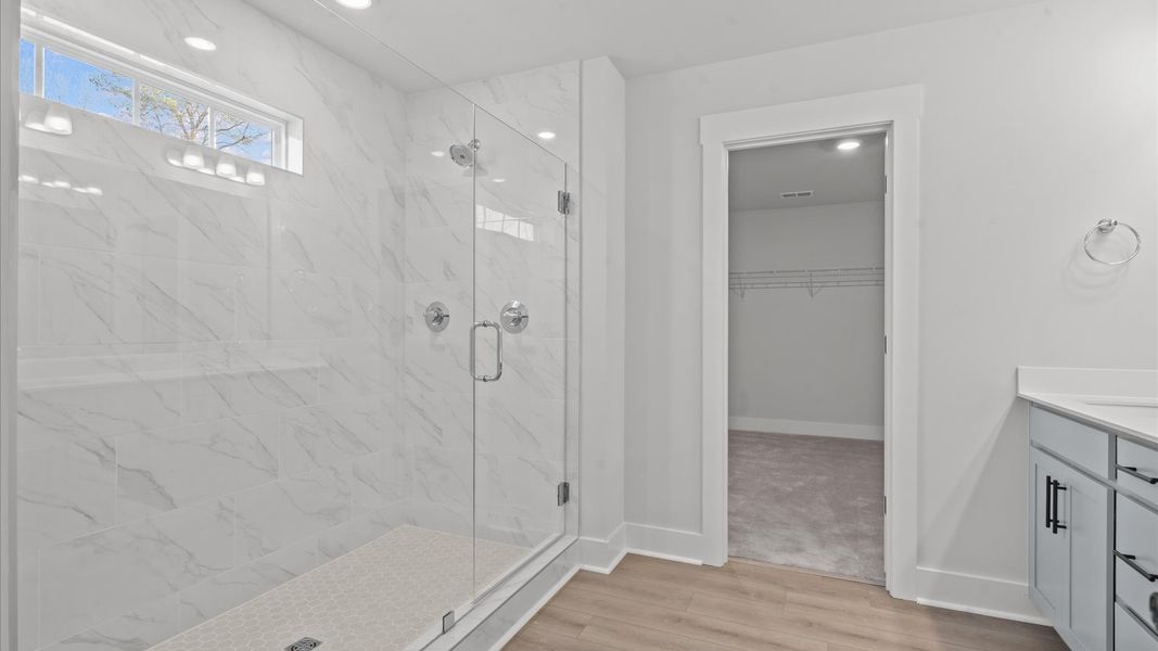 Furnished interior view inside a new home in Fox Hollow, Spartanburg (Image 28).