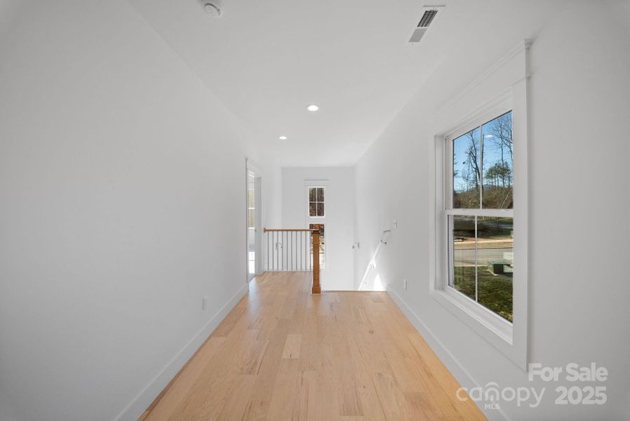 Spacious, unfurnished interior of a new home in , Asheville (Image 29).