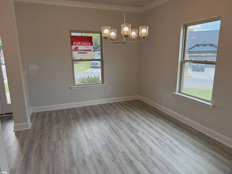 Spacious, unfurnished interior of a new home in Bracken Woods, Piedmont (Image 13).