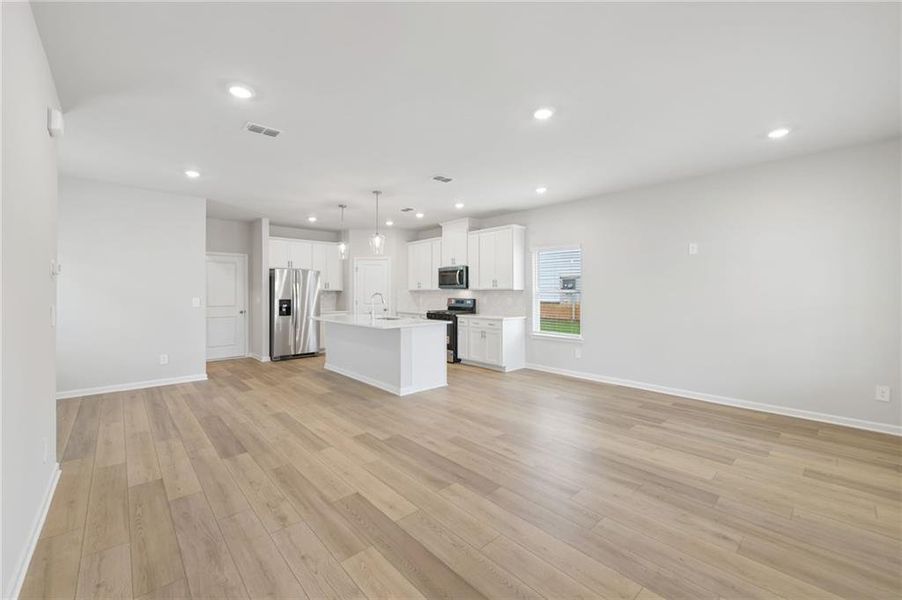 Spacious, unfurnished interior of a new home in Martin Springs - Cottage Series, Lawrenceville (Image 20).