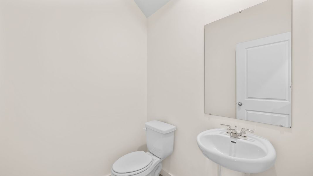 Image 36 representing the Altamont Townhome by D.R. Horton in Belcourt Landing, Cleveland, TN.