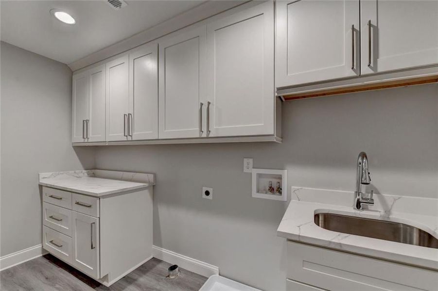 Furnished interior view inside a new home in , Lilburn (Image 26).