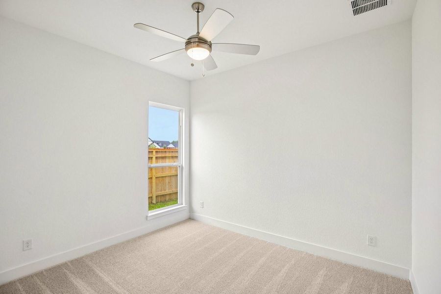 23518 Steely Thicket Bed 23518 Steely Thicket Bed